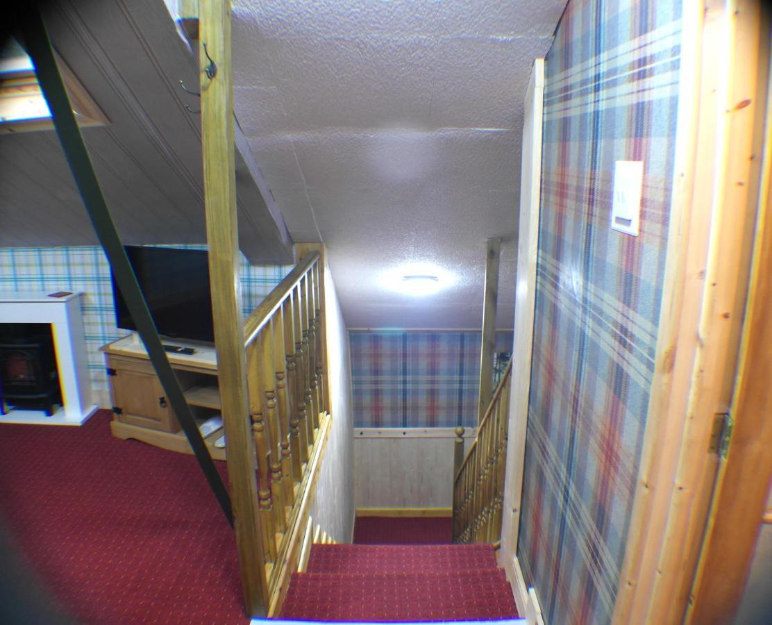 The Steading Highland Glen Lodge Drumnadrochit Exteriör bild